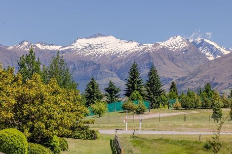 Photo of property in 90b Golf Course Road, Wanaka, 9305