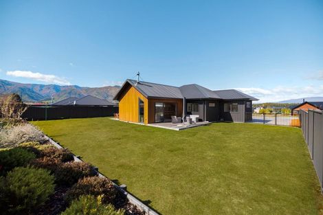 Photo of property in 49 Grandview Road, Lake Hawea, Wanaka, 9382