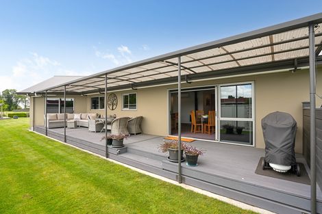 Photo of property in 21 Chamberlain Road, Masterton, 5888