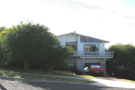 Photo of property in 118 Verran Road, Birkdale, Auckland, 0626