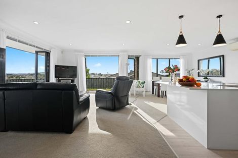 Photo of property in 57 Somerton Drive, Huntington, Hamilton, 3210