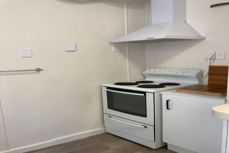 Photo of property in 11 Brougham Street, Mount Victoria, Wellington, 6011