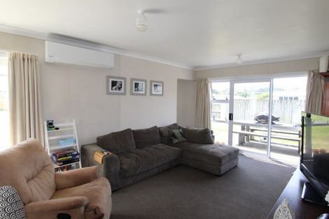 Photo of property in 20 Julia Street, Pahiatua, 4910