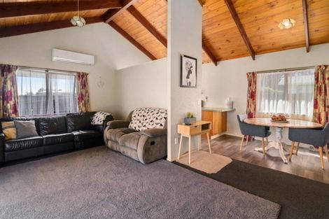 Photo of property in 42a Dickens Street, Owhata, Rotorua, 3010