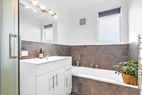 Photo of property in 68 Mallard Drive, Selwyn Heights, Rotorua, 3015