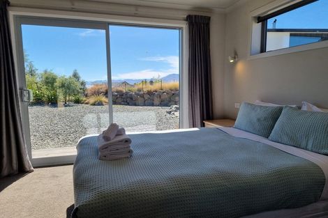 Photo of property in 22 Mistake Drive, Lake Tekapo, 7999
