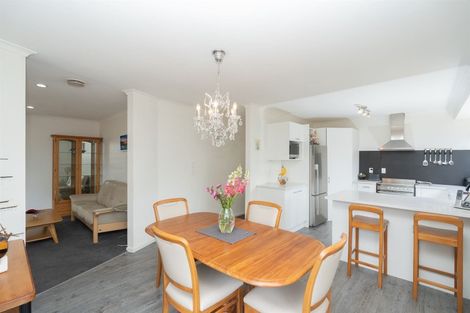 Photo of property in 15 Shannon Place, Nawton, Hamilton, 3200