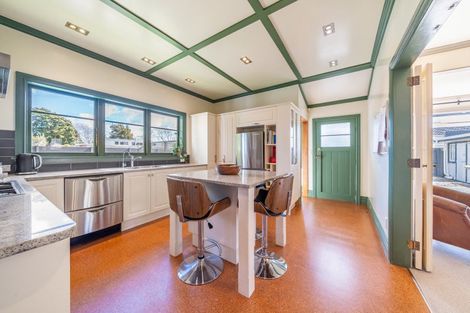 Photo of property in 46 Ararino Street, Trentham, Upper Hutt, 5018