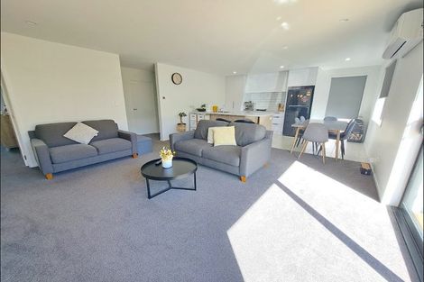 Photo of property in 10 Rehua Place, Waiwhakaiho, New Plymouth, 4312