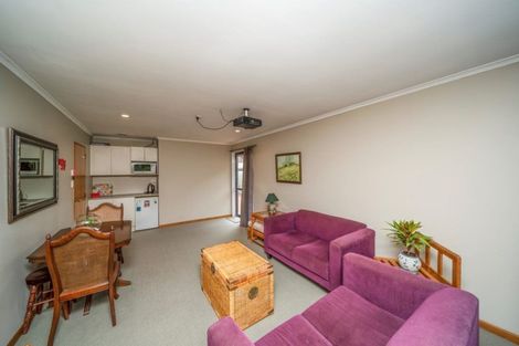 Photo of property in 7 Rimu Street, Strandon, New Plymouth, 4312