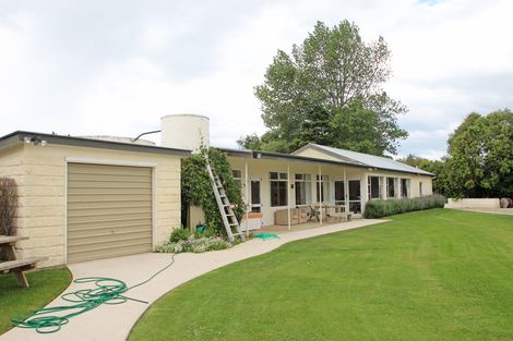 Photo of property in 53 Airedale Road, Weston, Oamaru, 9401