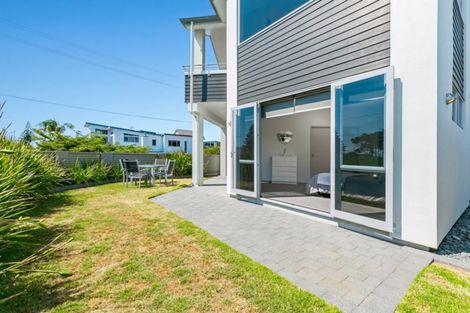 Photo of property in 1022a Papamoa Beach Road, Papamoa Beach, Papamoa, 3118