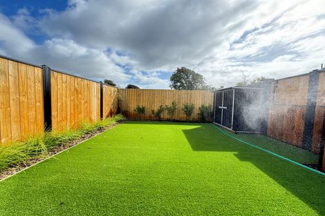 Photo of property in 2/8 Matata Place, Dallington, Christchurch, 8061