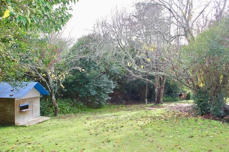 Photo of property in 58 Taipari Road, Te Atatu Peninsula, Auckland, 0610