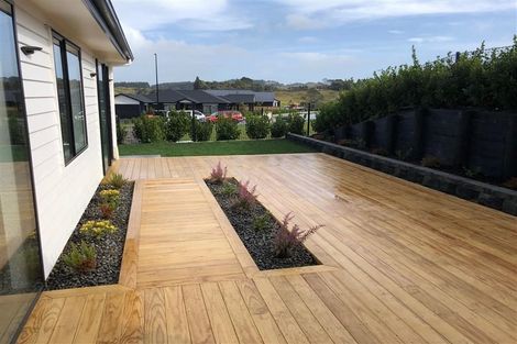 Photo of property in 80 Harvest Avenue, Orewa, 0931