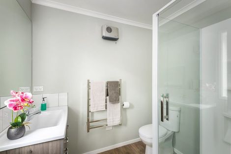 Photo of property in 18 Te Korari Street, Marshland, Christchurch, 8083