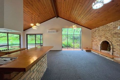 Photo of property in 17 Kay Road, Swanson, Auckland, 0614