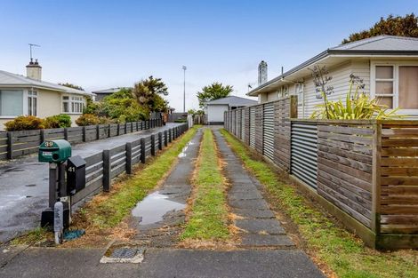 Photo of property in 41 Camberwell Road, Hawera, 4610