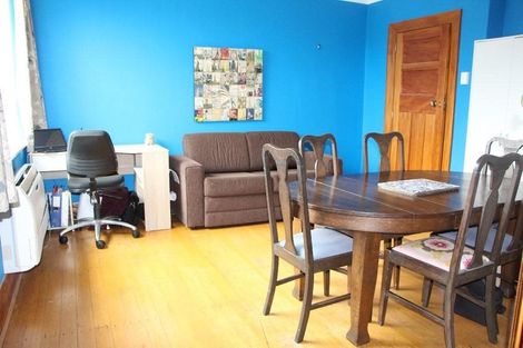 Photo of property in 2 Avenue Road, West End, Timaru, 7910