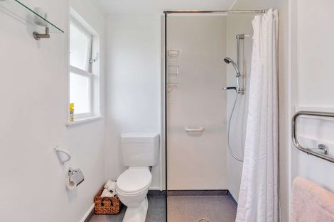 Photo of property in 2a Harris Street, Feilding, 4702