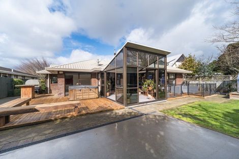 Photo of property in 108 John F Kennedy Drive, Milson, Palmerston North, 4414