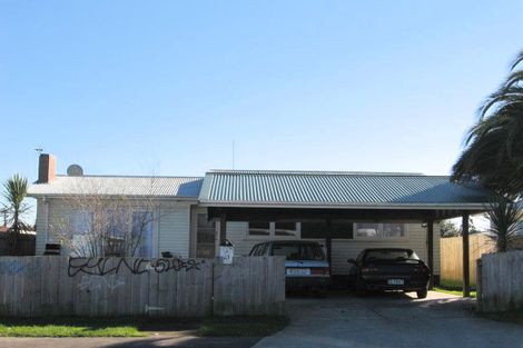 Photo of property in 21 President Avenue, Papakura, 2110