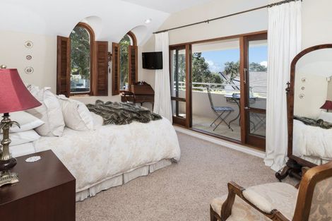 Photo of property in 16a Burford Place, Mellons Bay, Auckland, 2014