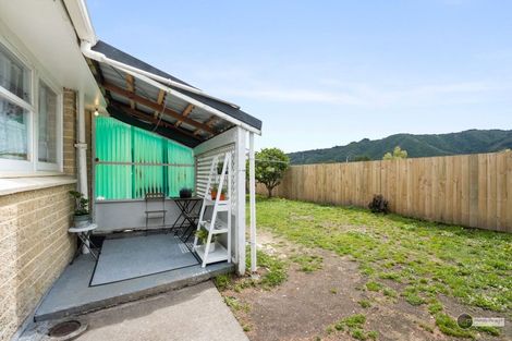 Photo of property in 2/95 Clouston Park Road, Clouston Park, Upper Hutt, 5018