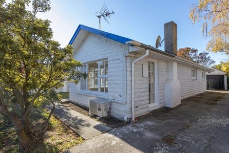 Photo of property in 2/170 Waimairi Road, Ilam, Christchurch, 8041