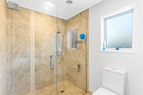 Photo of property in 21 Somerby Mews, Silverstream, Upper Hutt, 5019