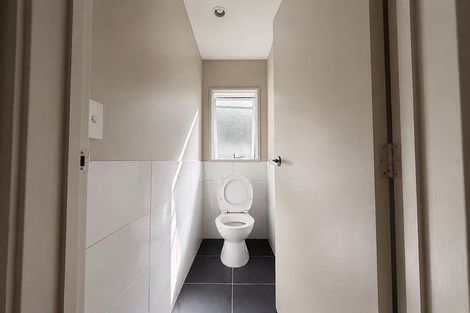 Photo of property in 13a King Richard Place, Browns Bay, Auckland, 0630