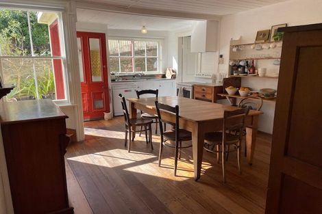 Photo of property in 2 Bath Street, Plimmerton, Porirua, 5026