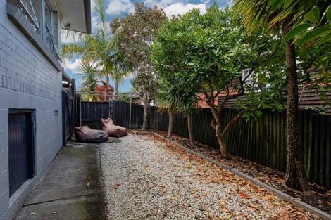 Photo of property in 4/244 Saint Heliers Bay Road, Saint Heliers, Auckland, 1071