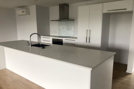 Photo of property in 5 Bellbird Lane, Marshland, Christchurch, 8083