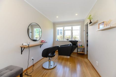Photo of property in 1/11 Hill Crescent, New Lynn, Auckland, 0600