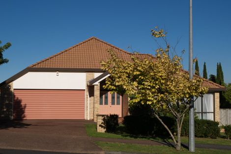 Photo of property in 8 Kilimanjaro Drive, Northpark, Auckland, 2013