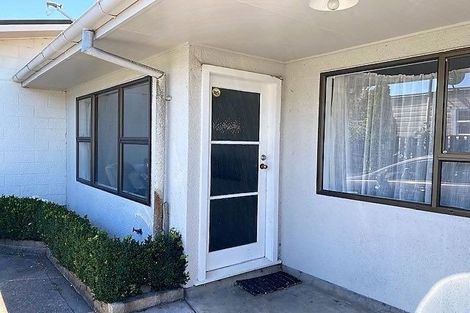 Photo of property in 2/802 Victoria Street, Parkvale, Hastings, 4122