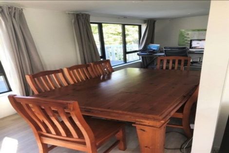 Photo of property in 6 Rainbow Place, Wattle Downs, Auckland, 2103