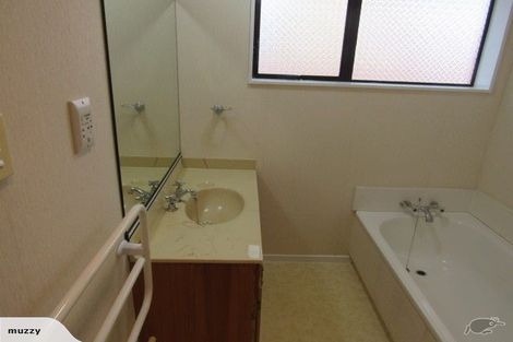 Photo of property in 4a Richmond Street, Wallaceville, Upper Hutt, 5018