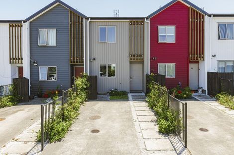 Photo of property in 152 Battalion Drive, Papakura, 2110