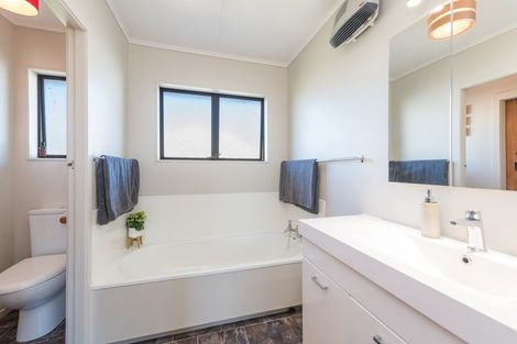 Photo of property in 8 Challies Way, Richmond, 7020