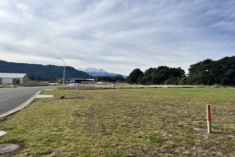 Photo of property in 32 Kowhai Crescent, Ohakune, 4625