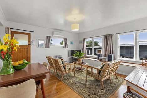 Photo of property in 92 Greenslade Road, Raglan, 3295