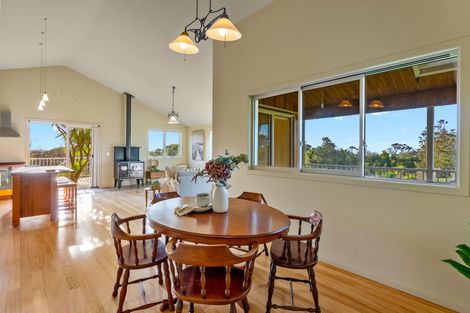 Photo of property in 87 M Greenwood Road, Leigh, 0972