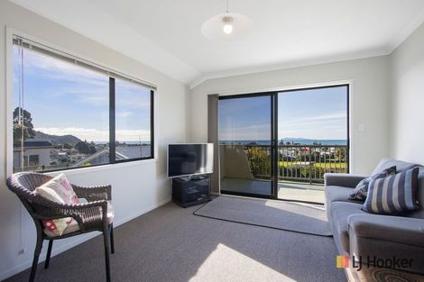 Photo of property in 33 The Crescent, Waihi Beach, 3611