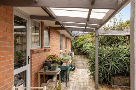 Photo of property in 5 Olive Close, Omokoroa, 3114