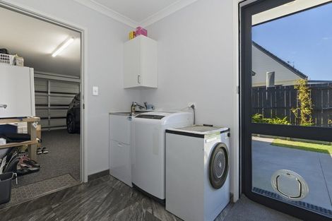 Photo of property in 26 Charlotte Drive, Omokoroa, 3114