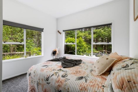 Photo of property in 115 Chevron Crescent, Whangamata, 3620