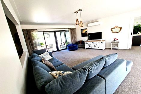 Photo of property in 70 Leeward Drive, Whitianga, 3510