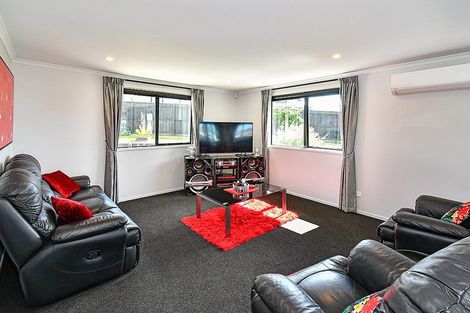 Photo of property in 11 Ulcoats Lane, Pokeno, 2402